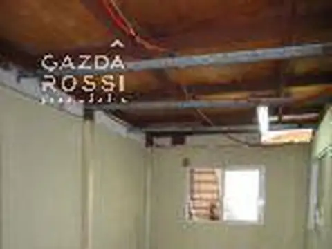 Galpon en Venta en Luis Guillon, USD 188.000