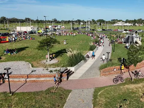 Terreno en Venta 30  mts Fondo