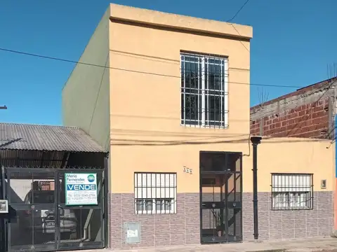 CASA EN VENTA EN VIRREY DEL PINO