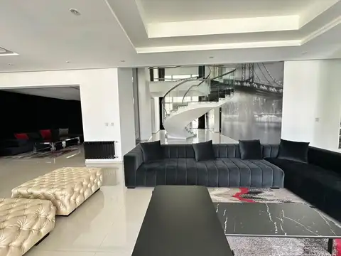 CASA EN VENTA COUNTRY LAS DELICIAS