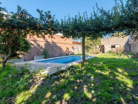 VENTA CASA Monte Grande a Remodelar cerca Estación