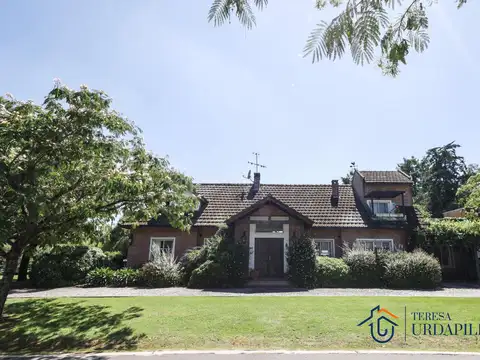 Casa en Venta en Martindale Country Club, USD 490.000