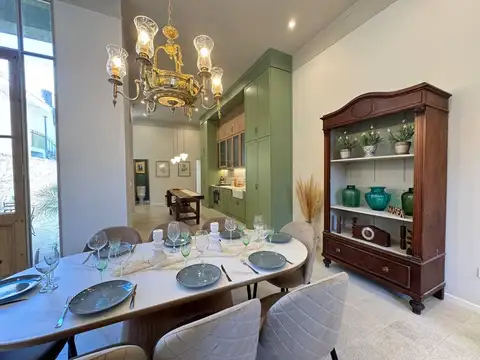 Casa en Venta con 1 cochera