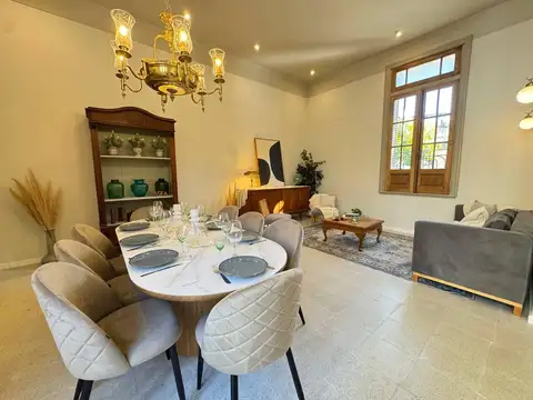 Casa 6 ambientes con 3 baños