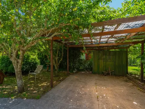 Venta de casa 5 ambientes con pileta, Sierra de los Padres.
