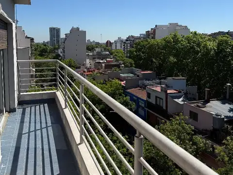 Departamento 2 amb, frente balcon, muy luminoso, regia vista, sin expensas