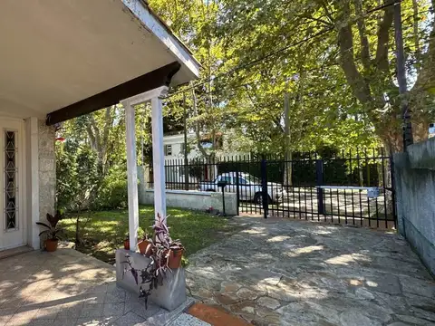 CASA EN VENTA DE 2 DORMITORIOS ALBERDI