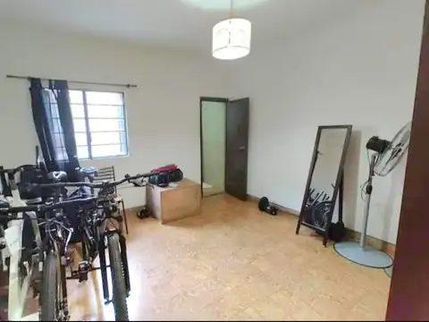 VENTA BARRIO BELGRANO OPORTUNIDAD PASAJE HUDSON 6800 DOS DORMITORIOS PATIO PARRILLERO