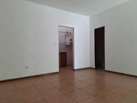 Depto Tipo Casa en Alquiler de Monoambiente