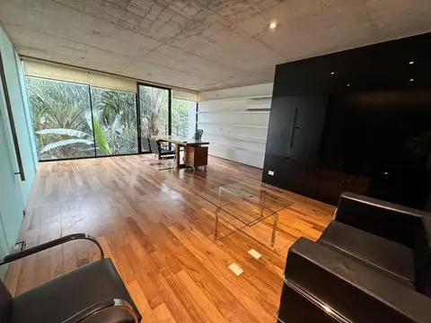 Guayra al 1700, Nuñez