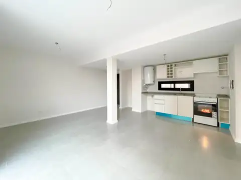 Depto Tipo Casa 2 ambientes con 1 baño