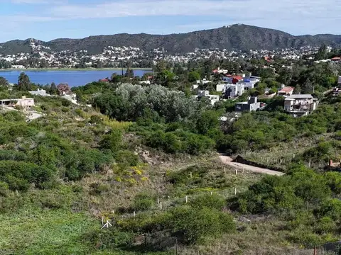 Terreno en Venta de 1806,0 m2