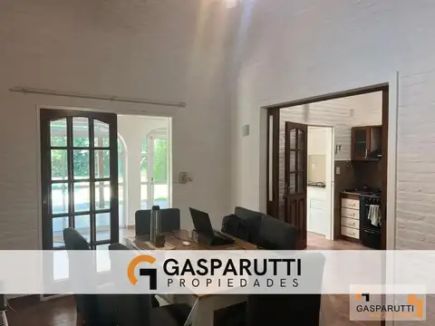 Casa 3 ambientes con 1 baño