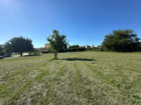 EXCLUSIVO LOTE UNIFICADO EN ESTANCIA SMITHFIELD