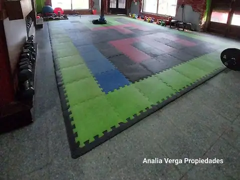 Local en Venta en Miramar, USD 120.000