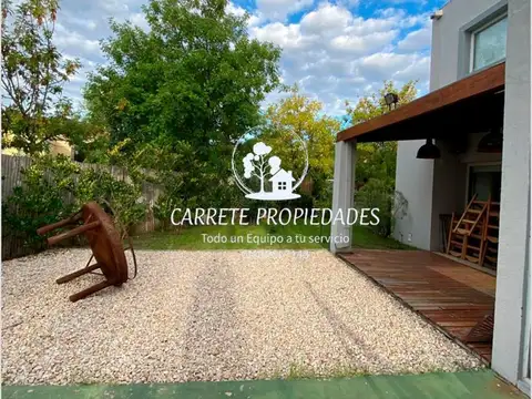Casa 7 ambientes con 3 baños