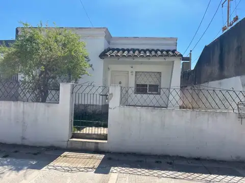 CASA EN VENTA, 3 AMB, JOSE C PAZ