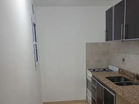 Departamento en Alquiler en Caseros, $ 470.000
