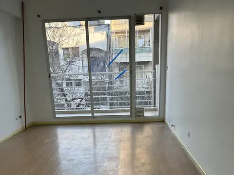 Departamento en Alquiler en Balvanera, $ 1.100.000