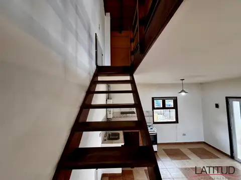 Casa 2 ambientes con 1 baño