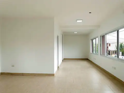 Oficina en Alquiler en Zona Centro, $ 800.000