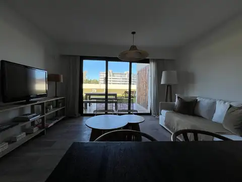 Departamento en Alquiler con 1 cocheras