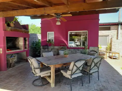 Casa en Venta en Mirasoles, USD 240.000