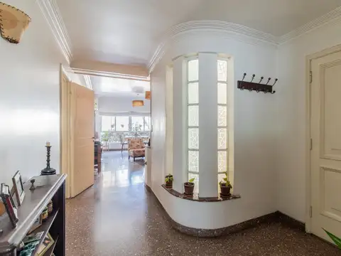 Depto Tipo Casa en Venta de 4 ambientes