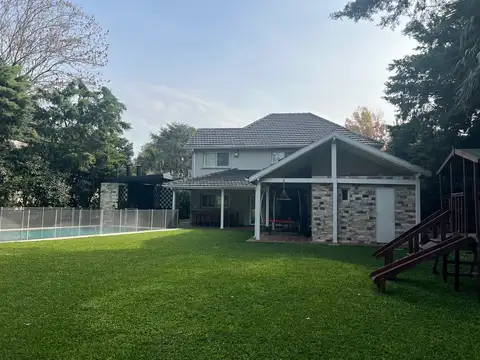 Casa en Venta en Highland Park Country Club, USD 560.000