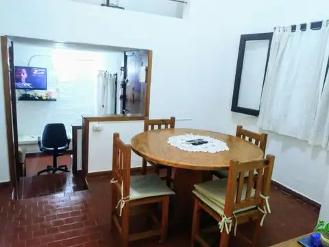 Depto Tipo Casa en Venta 35 años