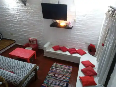 Depto Tipo Casa 3 ambientes con 2 baños