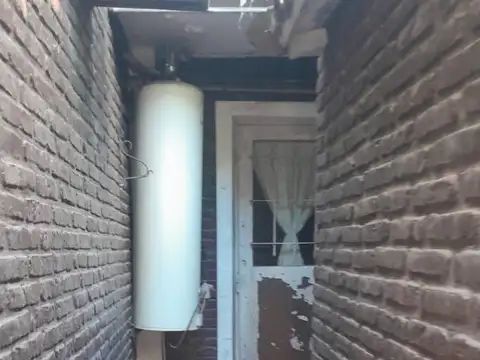 ALQUILER - CASA COMERCIAL- 5 AMB - 2 PLANTAS - RAMOS MEJIA