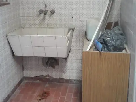 Alsina 158 , Piso PB