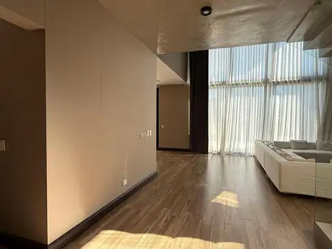 Casa 6 ambientes con 4 baños