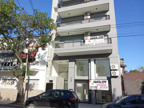 Departamento monoambiente al contrafrente con balcón- Parque Chas- Alquiler