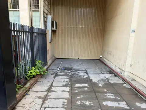 Galpon en Venta en Monserrat, USD 240.000
