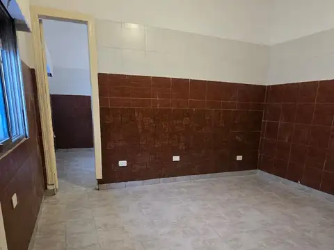 Depto Tipo Casa en Alquiler de 2 dormitorios