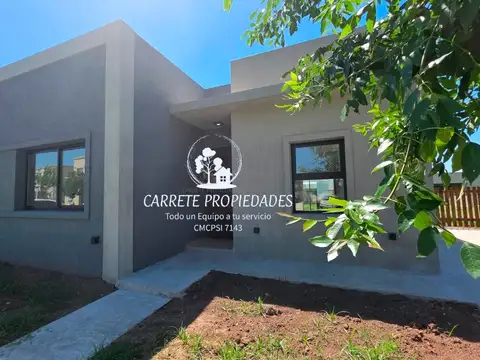Casa en venta 4 ambientes moderna a estrenar. Barrio Santa Lucia. Pilar