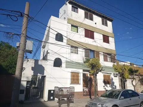 Duplex 2 amb. Muy buen estado