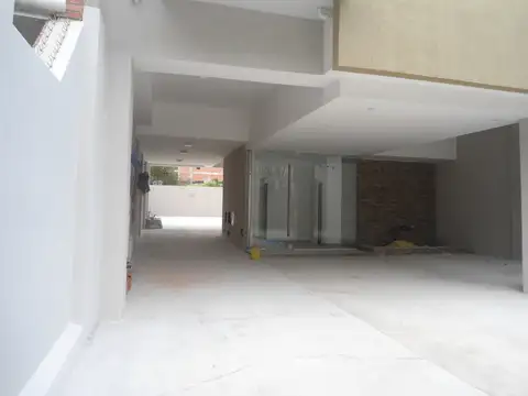 Intendente Witcomb 2400, Piso 4