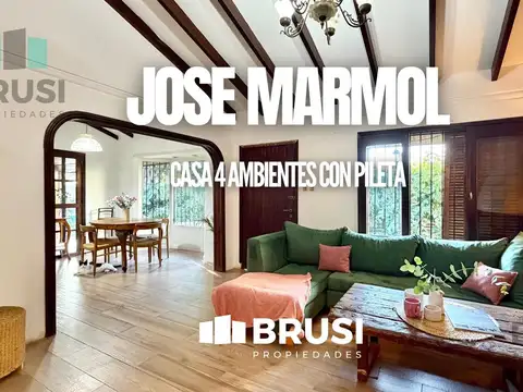 CASA EN VENTA EN JOSE MARMOL C/PILETA -  4 AMBIENTES -