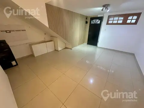 PH c/ entrada independiente a la calle - APTO PROFESIONAL Villa Santa Rita