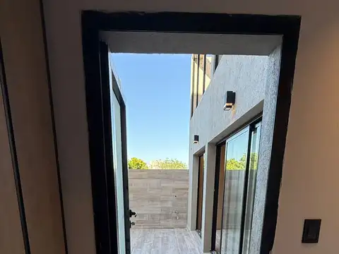 Depto Tipo Casa Monoambiente con 1 baño