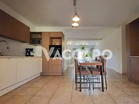 Casa 4 ambientes con 3 baños