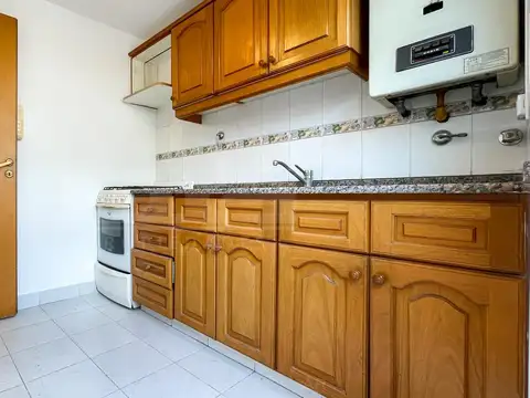 Departamento en Alquiler en Olivos Maipú/Uzal, $ 850.000