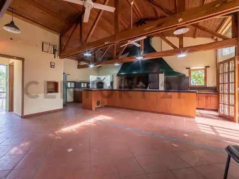 Quinta en Venta en San Jose del Rincon, USD 190.000