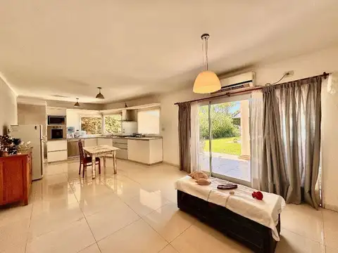 Casa en Venta al Oeste