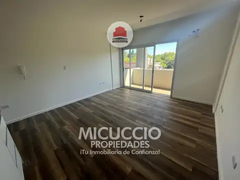 Departamento en Alquiler en Belén de Escobar, $ 440.000