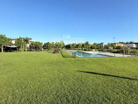 Terreno en Venta en Ayres Plaza, USD 209.000