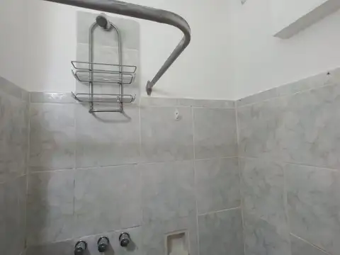 Aguero 900, Piso PB